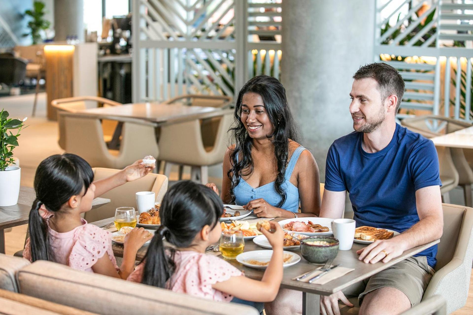 Holiday Inn Express & Suites Sunshine Coast By Ihg 마루치도르 외부 사진
